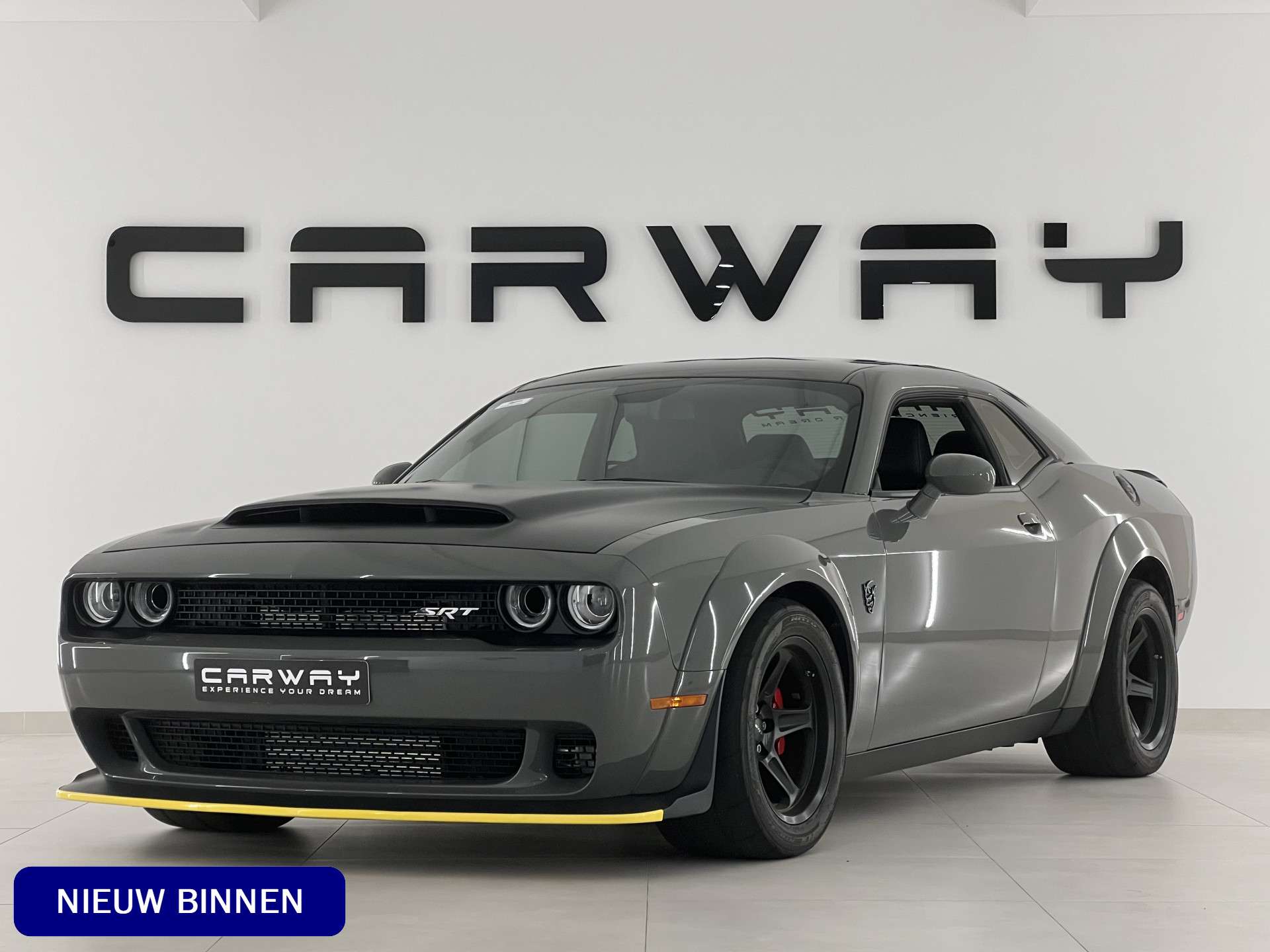 Dodge Challenger Coupe in Grey used in AMSTERDAM for € 349,000.-