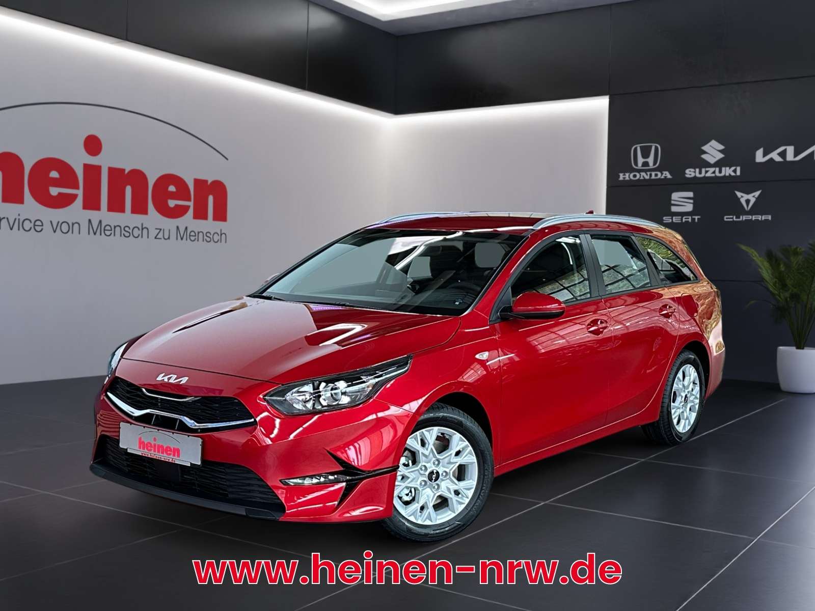 Kia Ceed SW / cee'd SW Station wagon in Red pre-registered in Essen for € 23,180.-