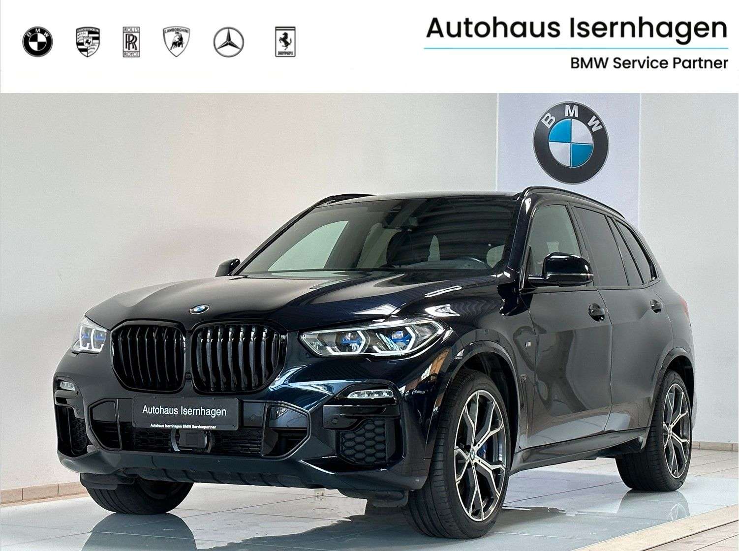 BMW X5 Off-Road/Pick-up in Black used in Isernhagen for € 62,999.-