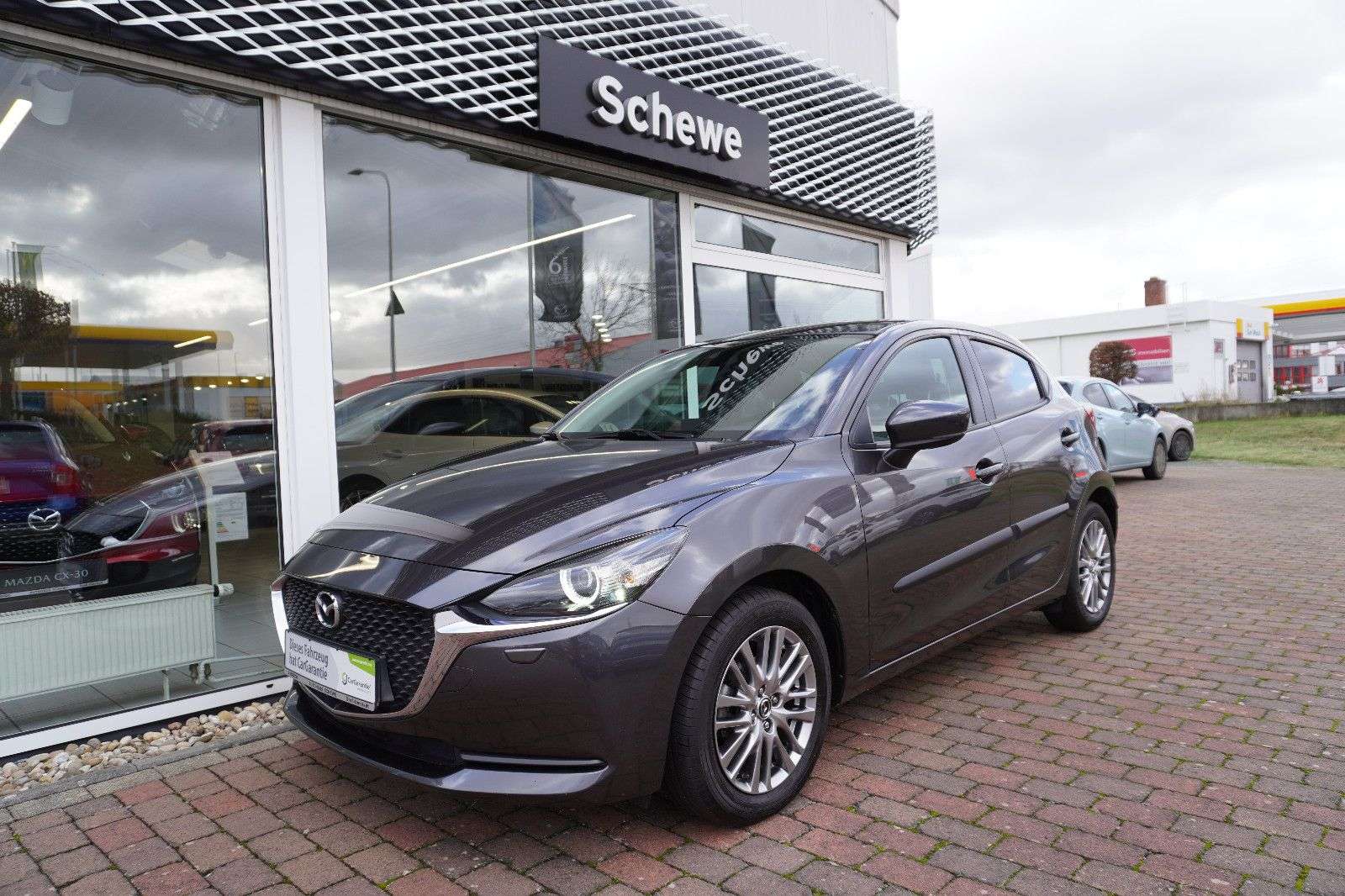 Mazda 2 Compact in Grey used in Groß-Umstadt for € 13,990.-