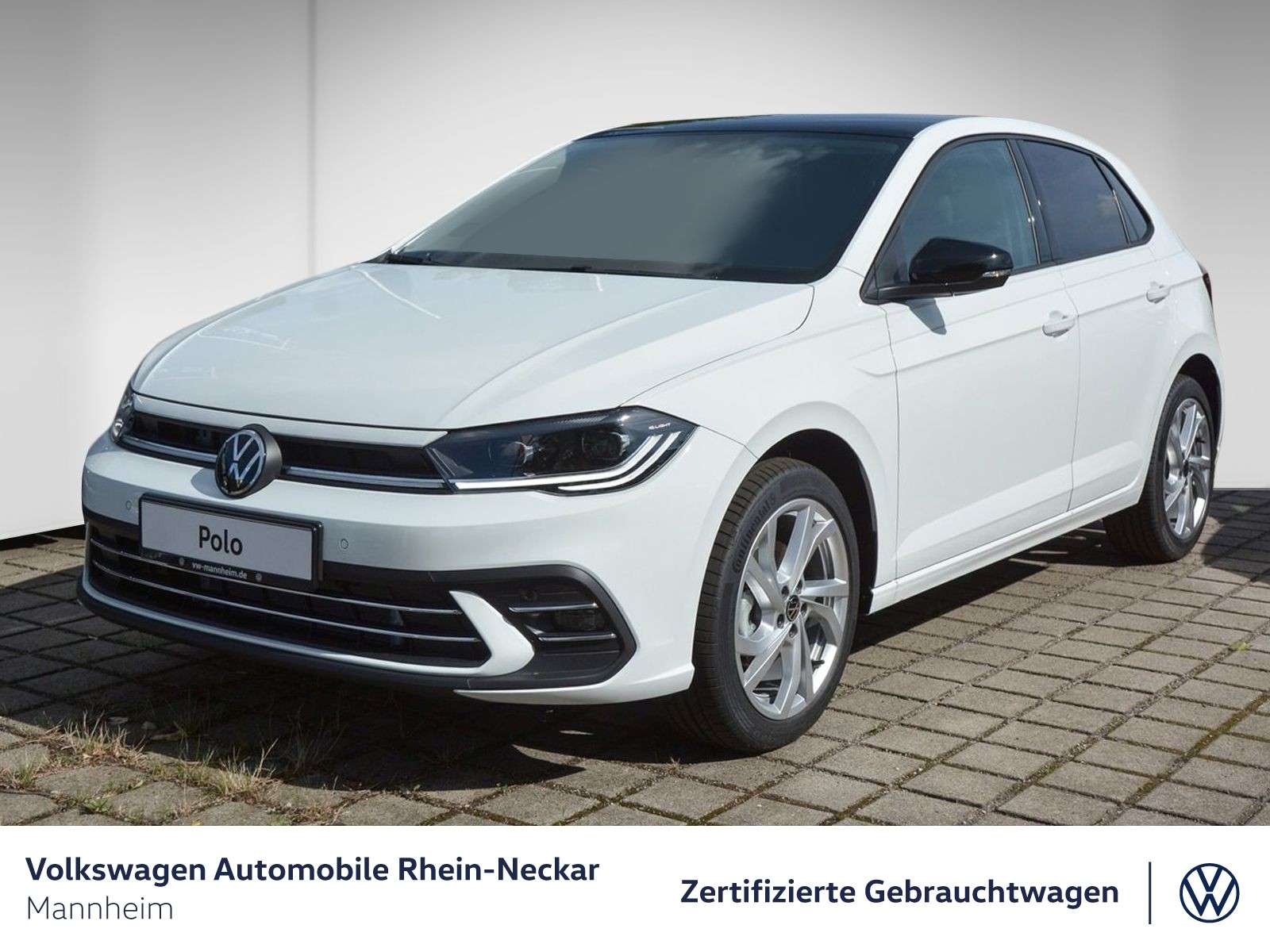 Volkswagen Polo Sedan in White used in Mannheim for € 26,991.-